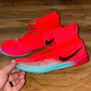 Nike Zoom Victory XC 4 Flyknit Racing Spikes - mens size 5/women 6.5/7